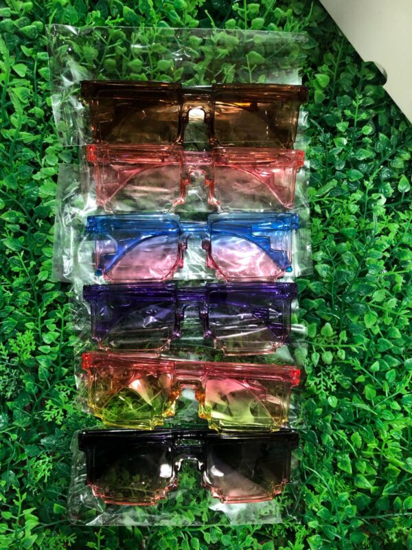 Lentes Degrade Estilo Pixel (Colores surtidos) x24U $0,75c/u