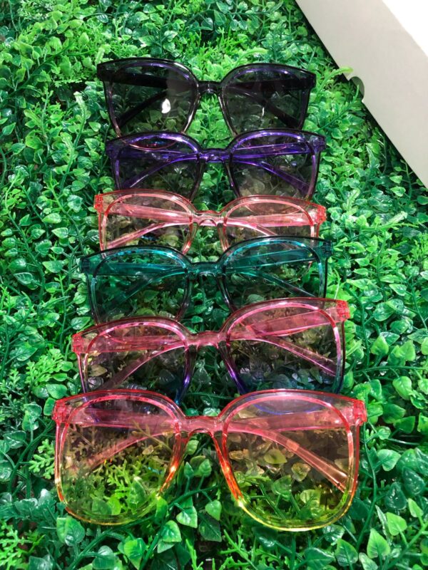 Lentes Degrade (Colores Surtidos) x24U $0,75c/u - Image 2